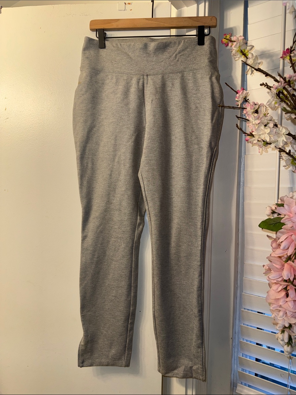 Express Gray Girls' Performance Leggings